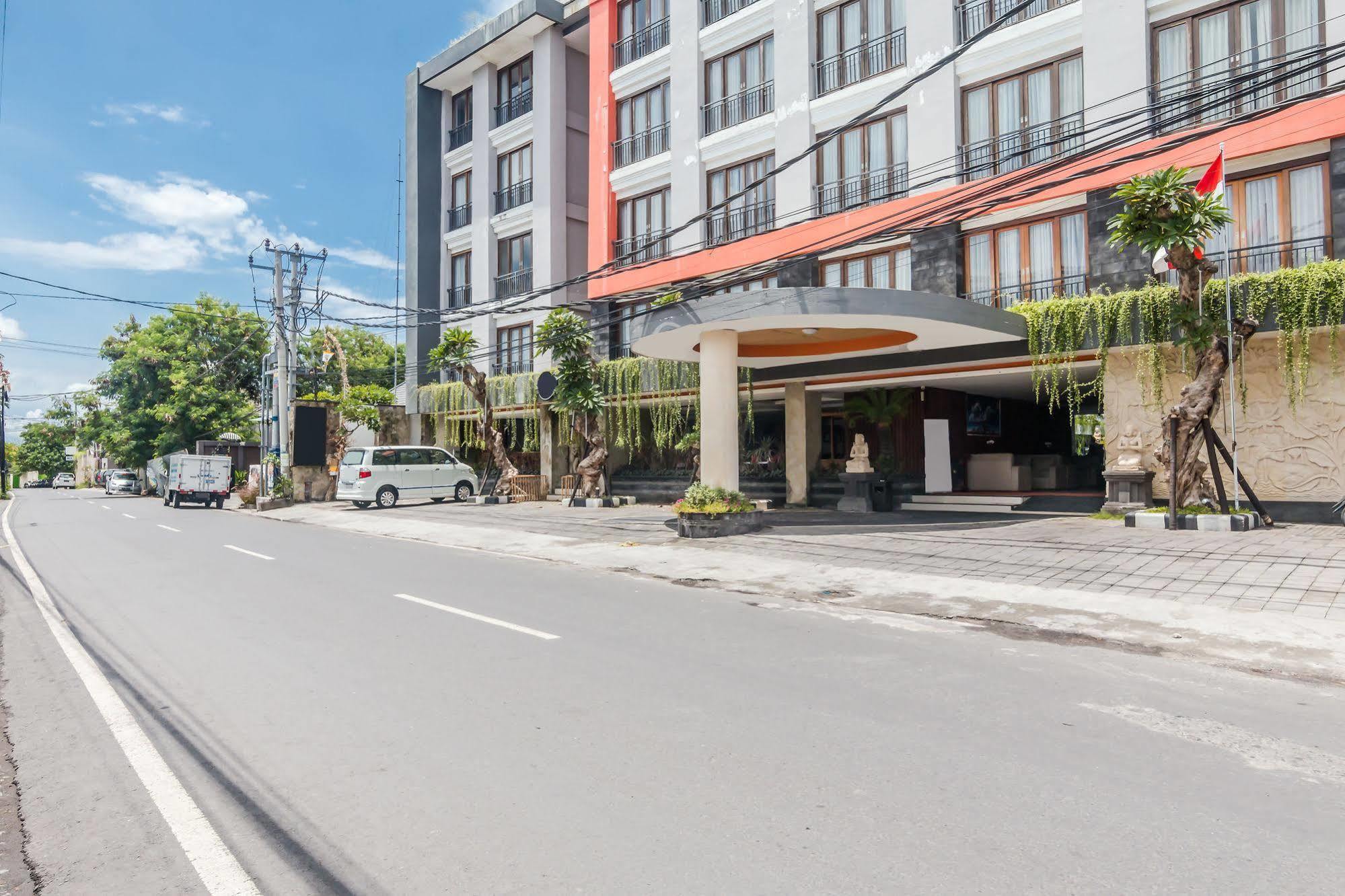 Zen Pangkung Sari Seminyak (Bali)