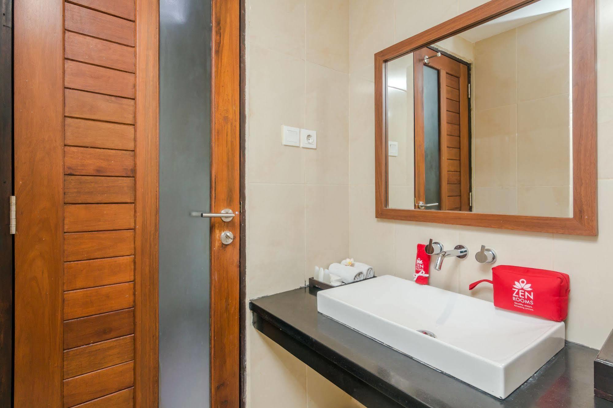 Hotel Zen Pangkung Sari