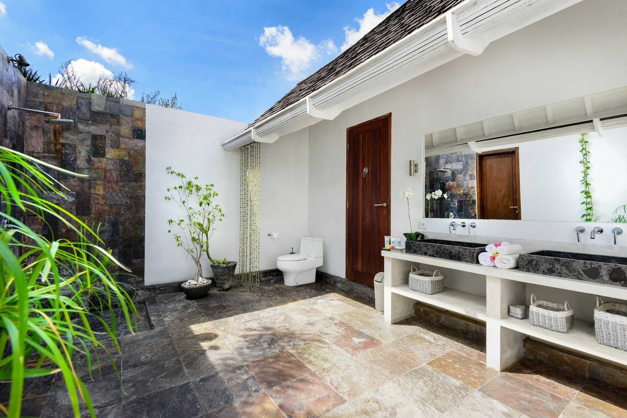 Liola By Exotiq Holidays Biệt thự