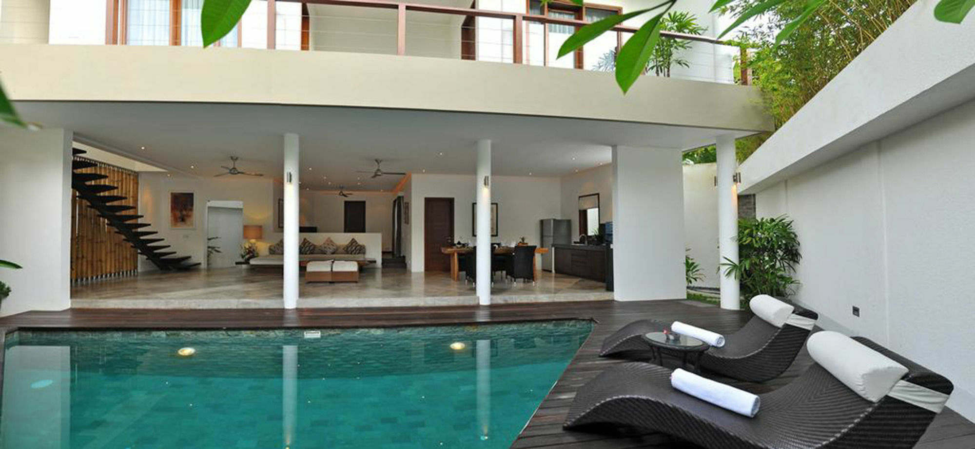 La Sirena By Nagisa Bali Villa