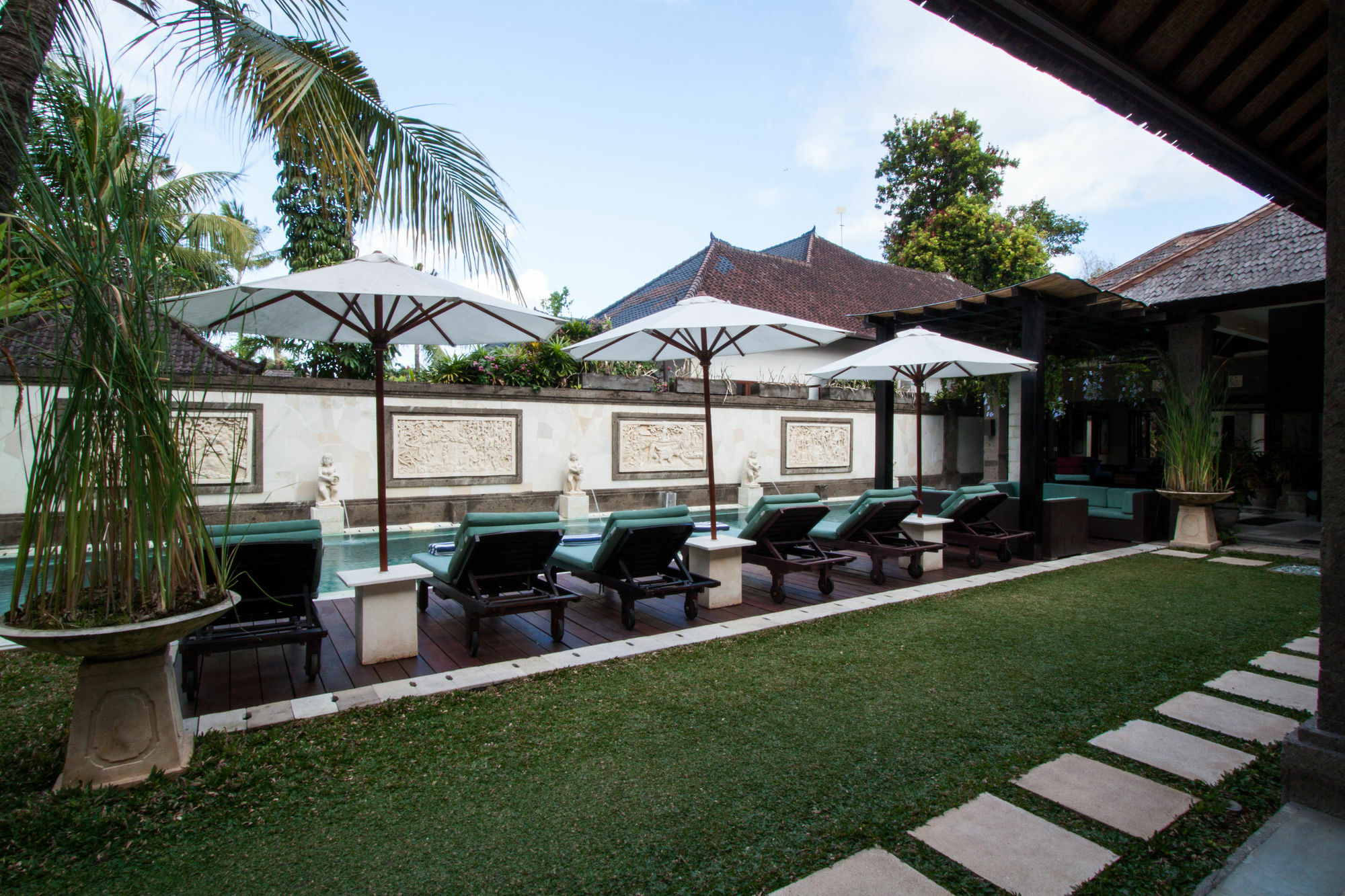 Villa Dewata *