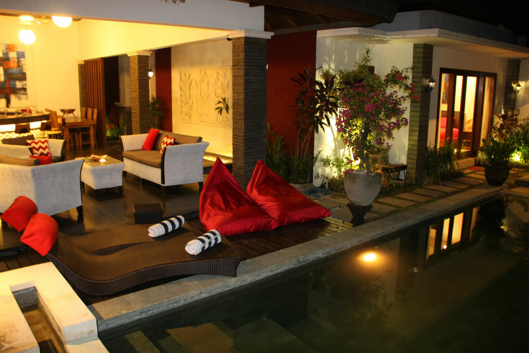 Jenile * Seminyak (Bali)
