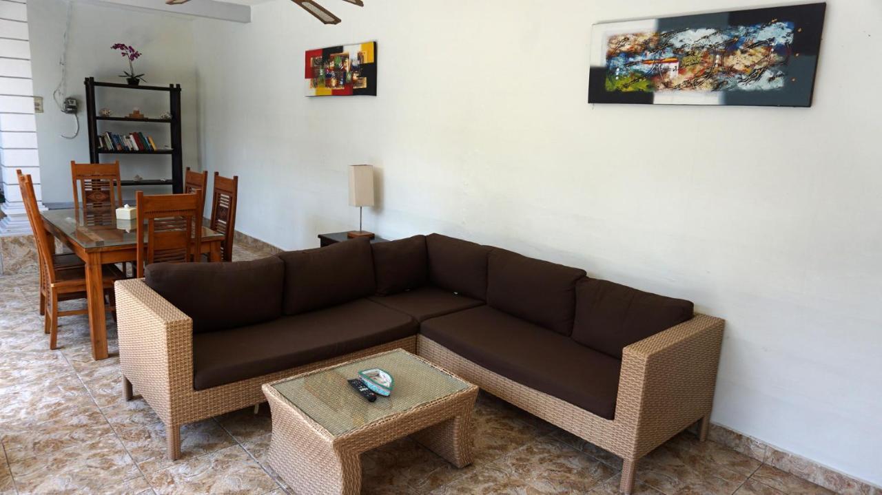 Aparthotel Krisna 3*