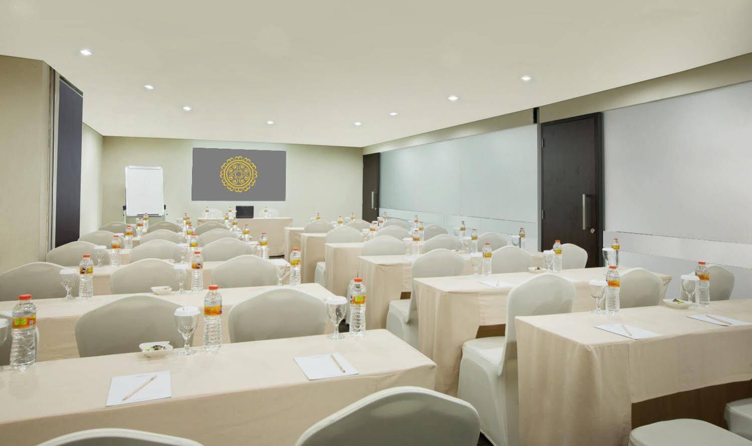 Brits Legian 4*