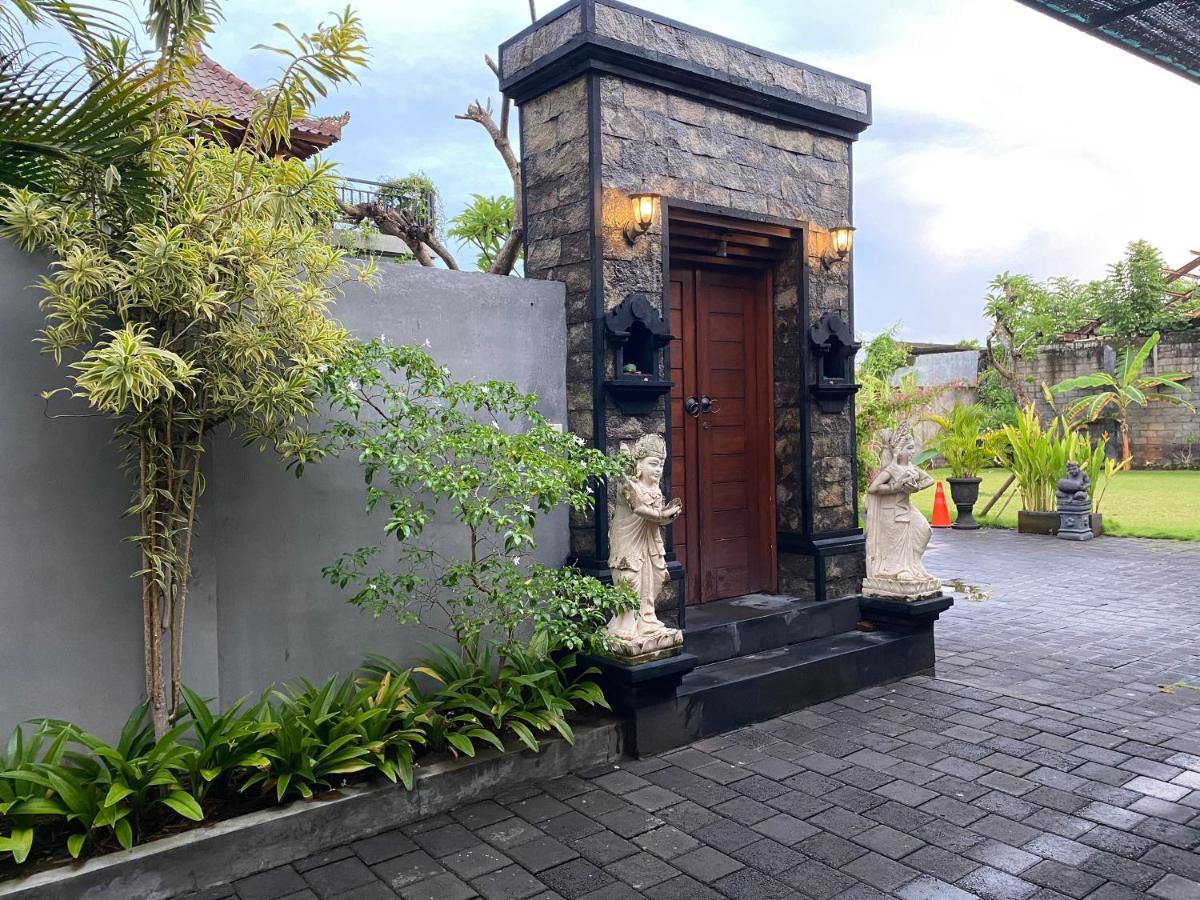 Guest house Dikubu Belong Seminyak (Bali)