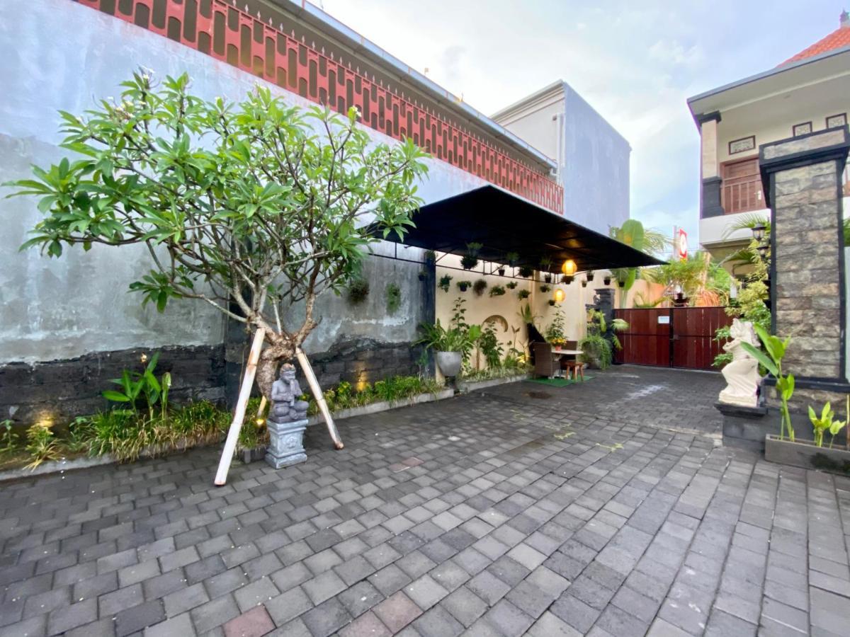 Dikubu Belong Guest house Seminyak (Bali)