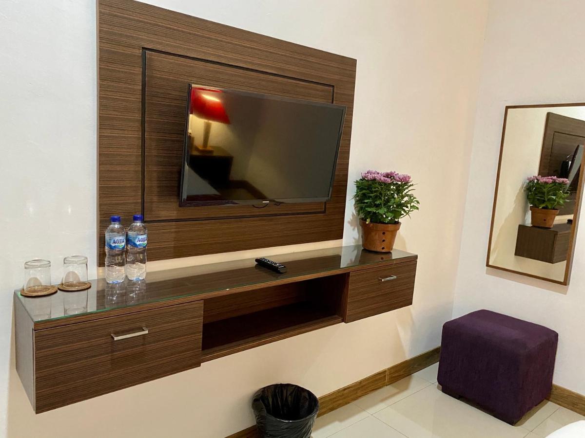 Dikubu Belong 3* Seminyak (Bali)