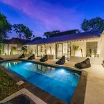 Villa Mana 888 - Cozy Tropical 4Br Villa In Seminyak!