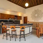Villa Lapiz