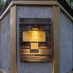 Nameera Villa