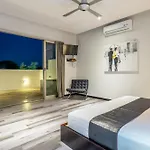 Villa Onyx