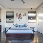 Villa Onyx