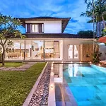 Villa London - Private 4 Bdr Villa In Seminyak, Pool & Garden In Prime Location