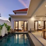 Cozy 2 Beds Villa In Seminyak