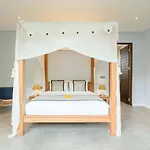 Villa Nikaia By Villa Finder