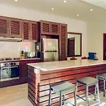 Villa Kebun Managed By Villa Bugis