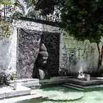 2 Bed Villa With Pool, Big Garden, Central Seminyak