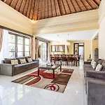 Villa Cometa 4Br Private Pool Luxury Villa Seminyak
