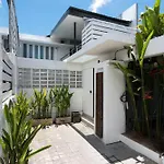 Volare Villa