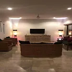 Villa Seminyak - Private Pool And Fast Wifi