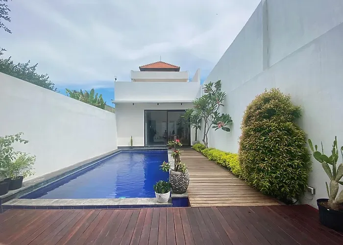 Affordable 2Br Private Pool Villa, Central Seminyak, Bali