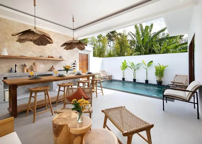 Cozy 2 Beds Villa In Seminyak