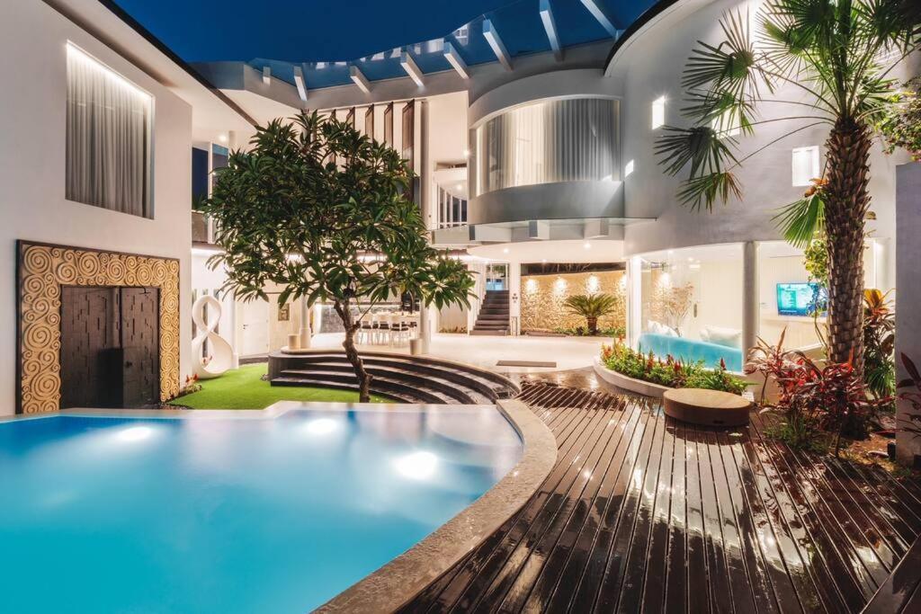 Villa Rose *