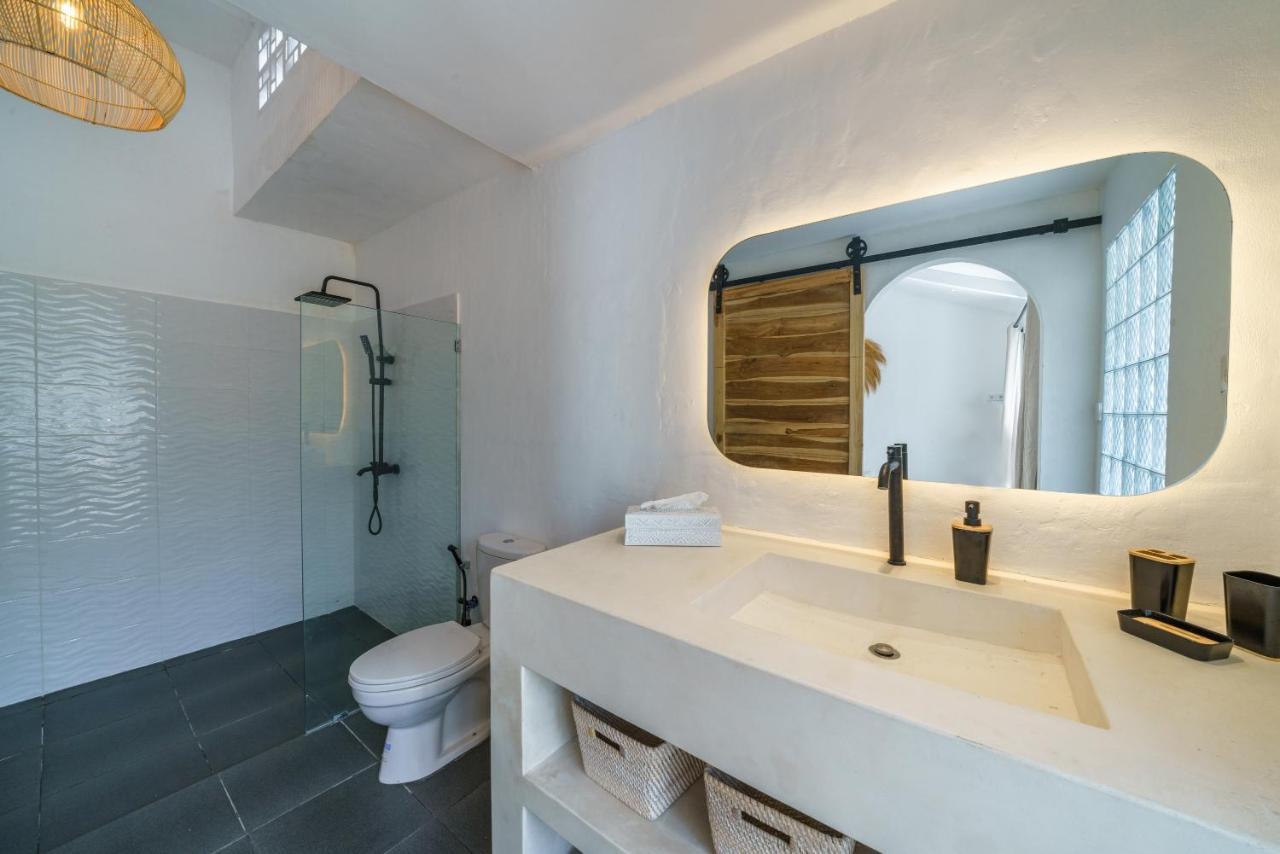 Mana 888 - Cozy Tropical 4br In Seminyak! Villa
