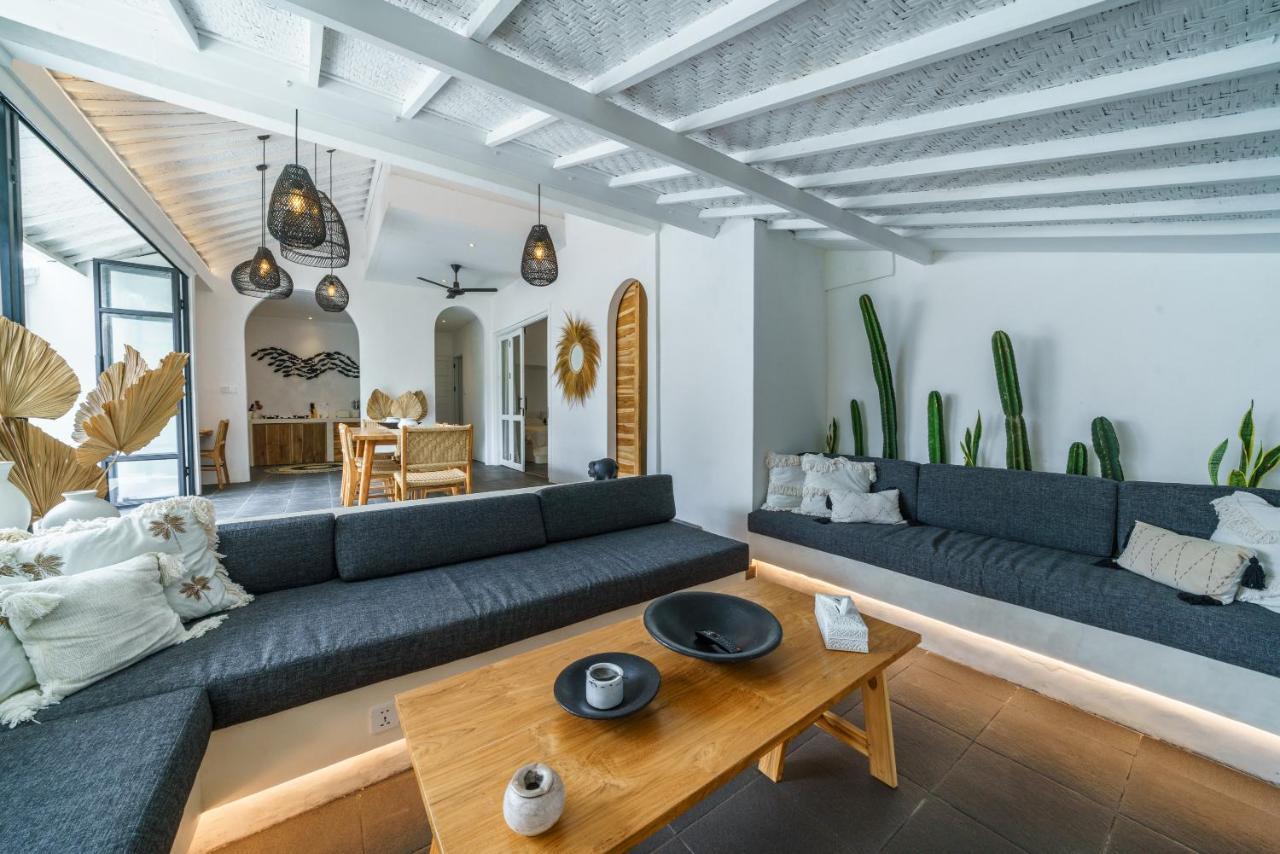 Villa Mana 888 - Cozy Tropical 4br In Seminyak! Seminyak (Bali)