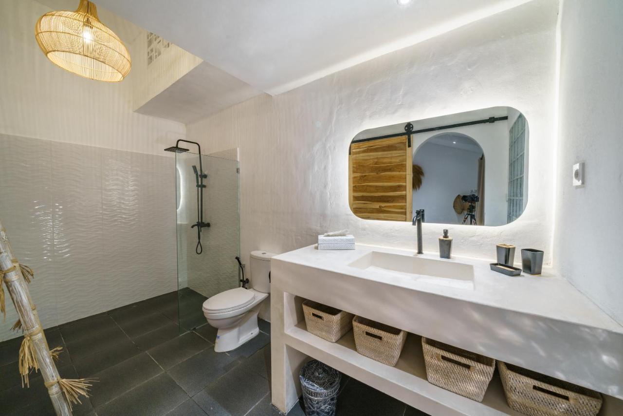 Mana 888 - Cozy Tropical 4br In Seminyak! Seminyak (Bali)