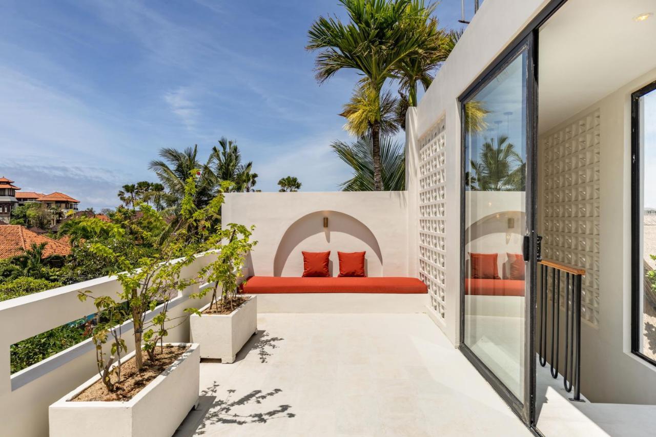 Brand New 5 Bd Luxury 300m To Villa *