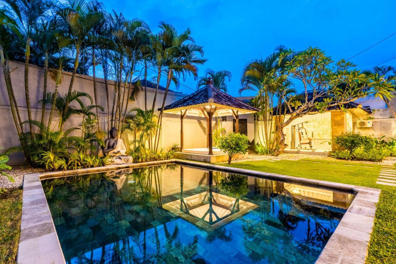Damai Oasis In The Heart Of Villa Seminyak (Bali)