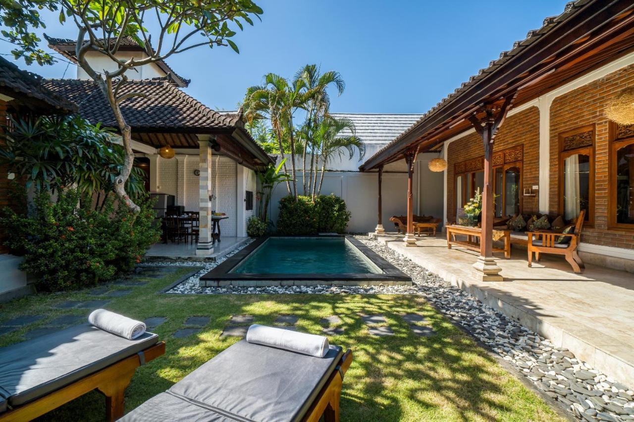 Villa Kori Bali Kubu, 9 People Maximum, Close To