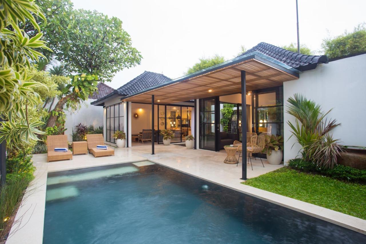 Hotel The Kon's Bali Seminyak