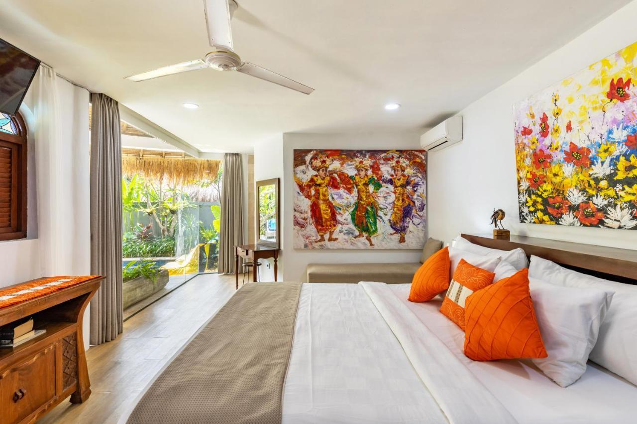 Elina * Seminyak (Bali)