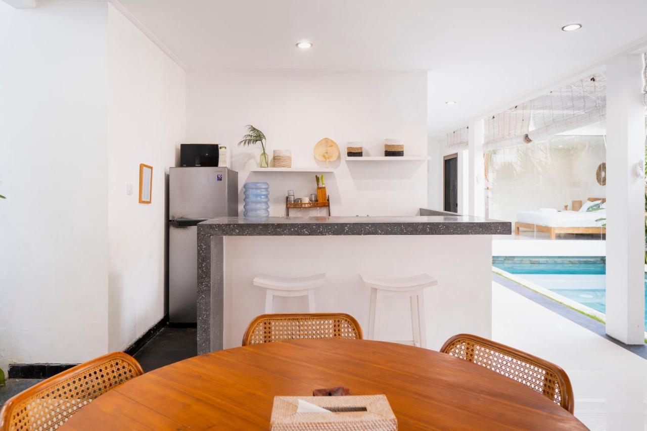 Massive 3 Bedroom In Heart Of * Seminyak (Bali)