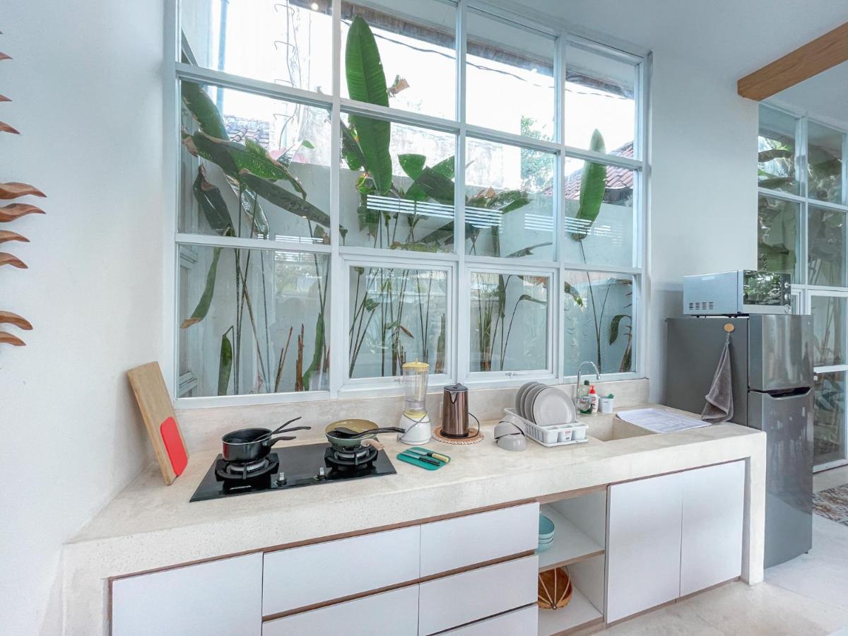 Villa 3br Plawa Hijau *
