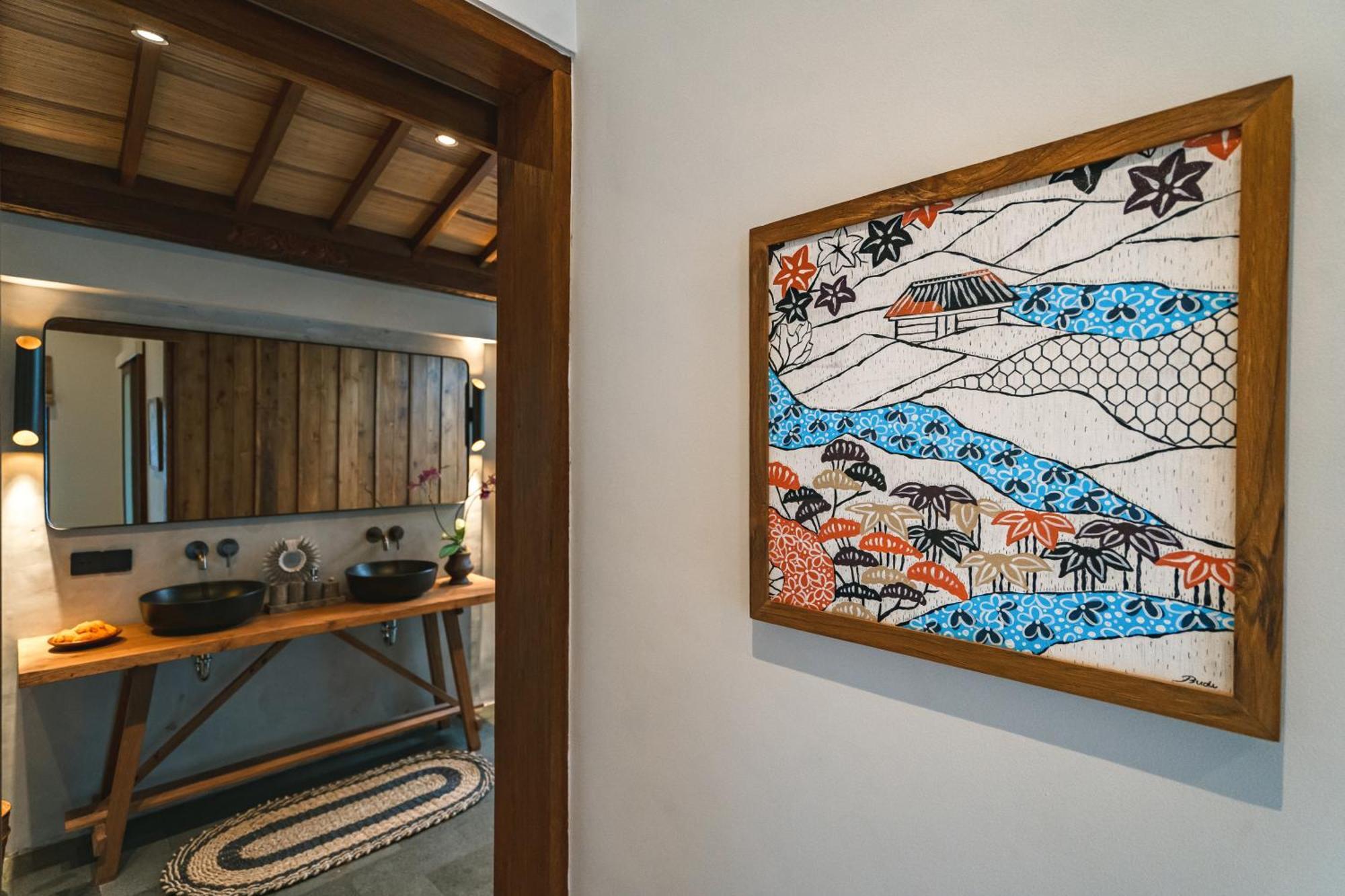 Villa Zarrin Bali Luxury 3 Bedroom *