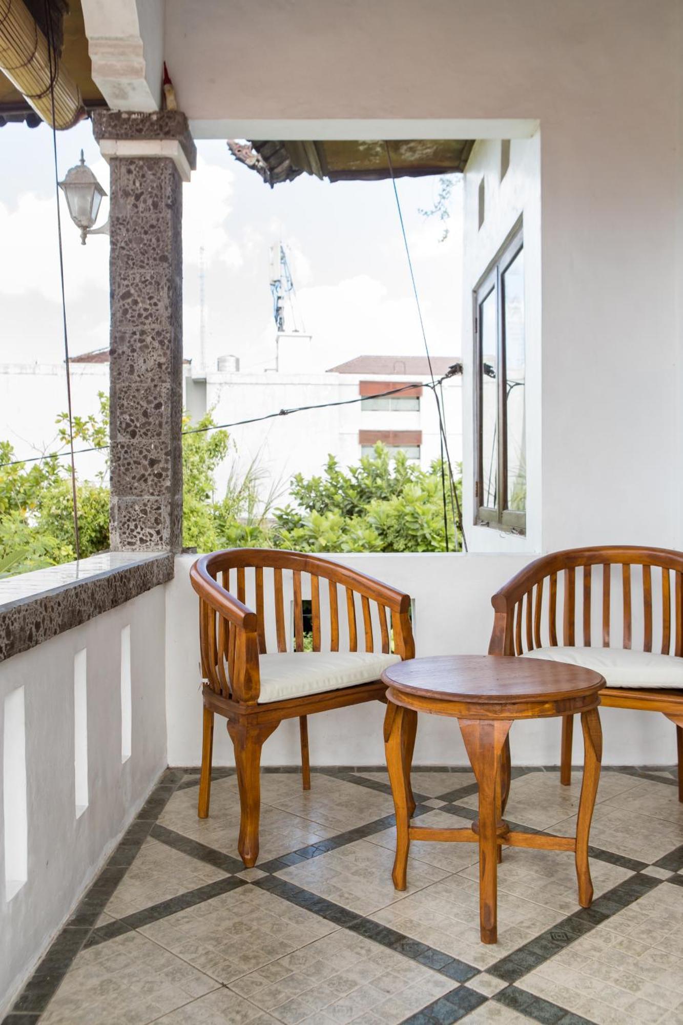 Rumah Akira Guest house