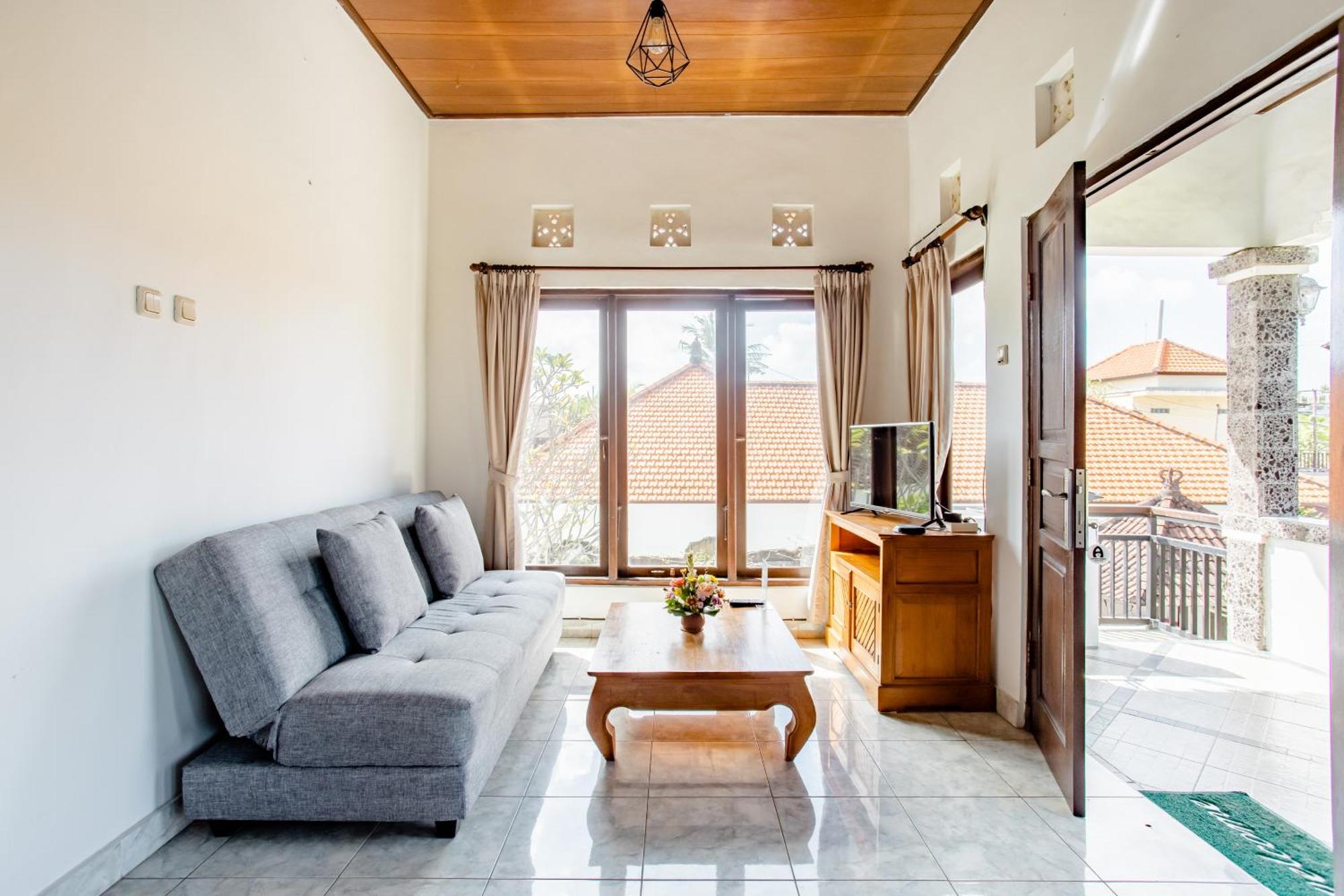 Rumah Akira Seminyak (Bali)