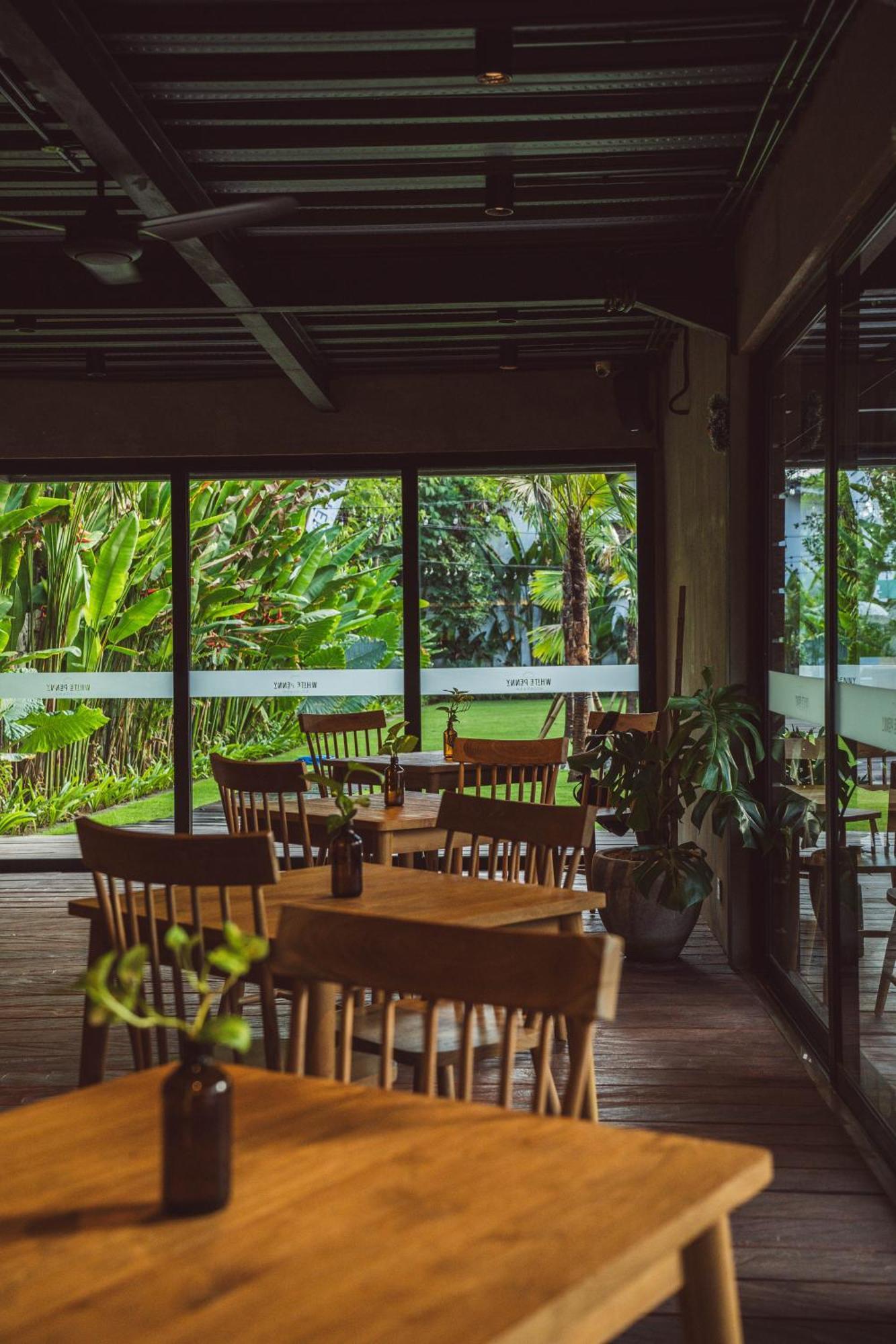 Nhà trọ White Penny Seminyak (Bali)