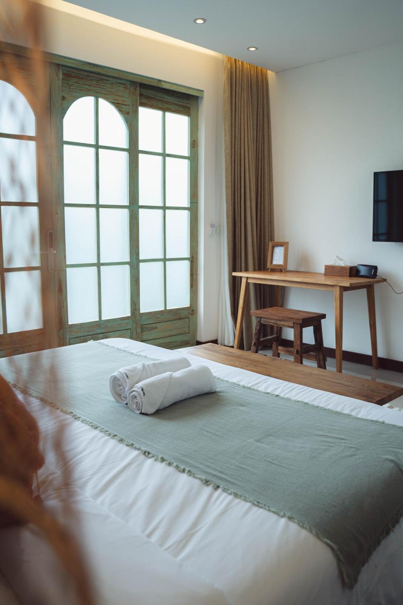 Nhà trọ White Penny Seminyak (Bali)
