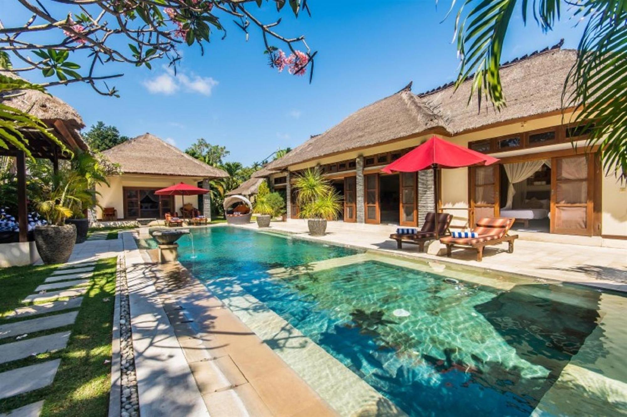 Luxury Antan Seminyak (Bali)