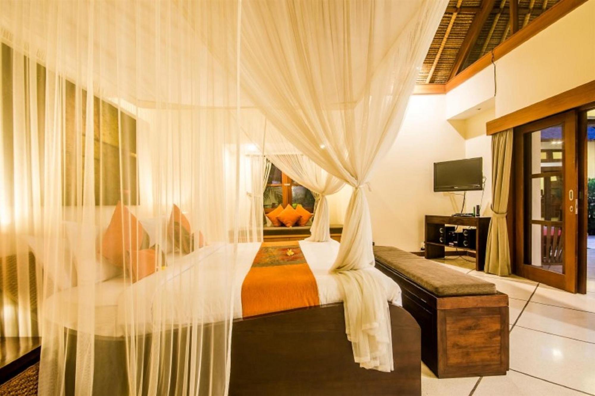 Luxury Antan * Seminyak (Bali)