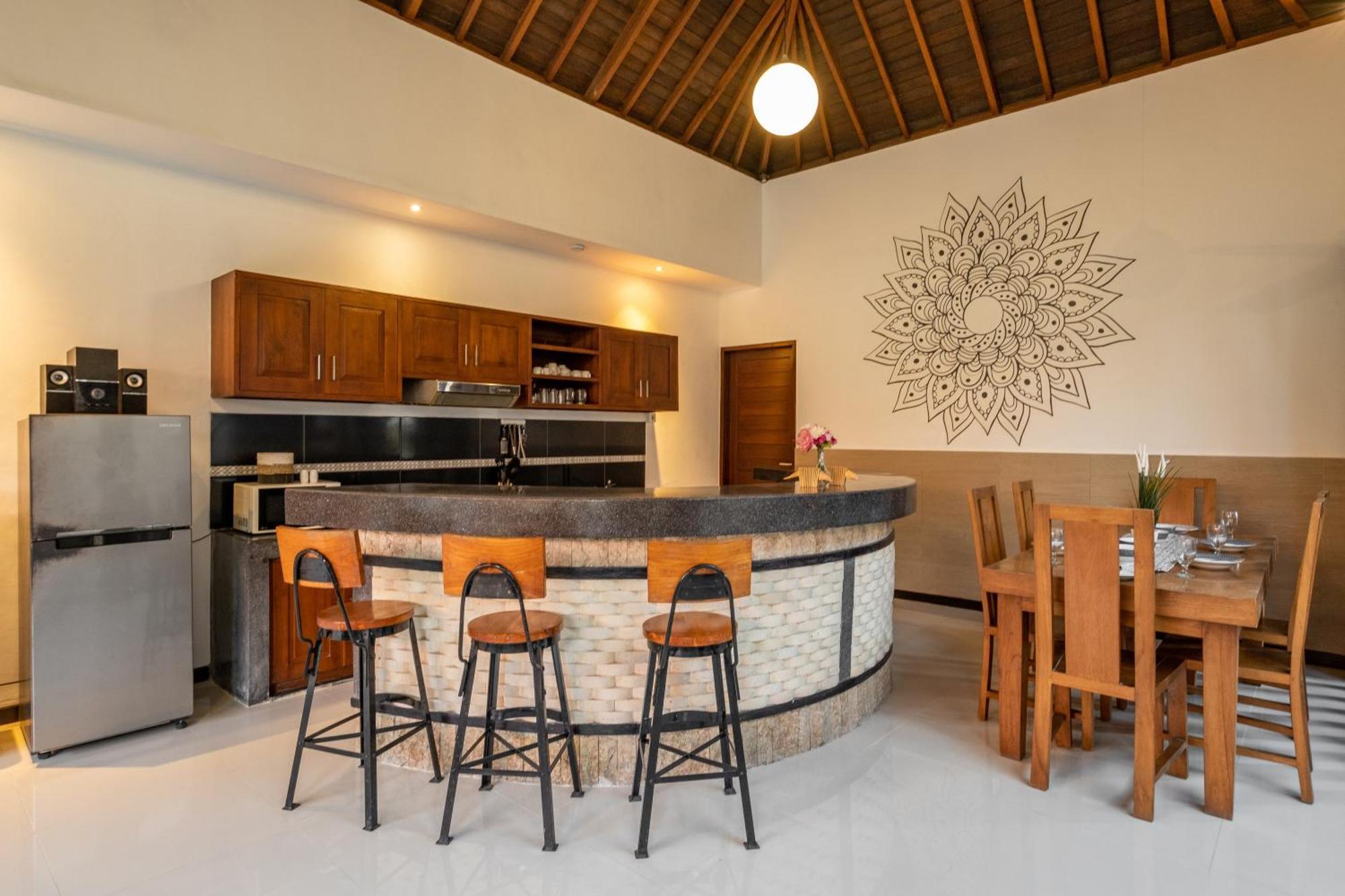 Lapiz * Seminyak (Bali)