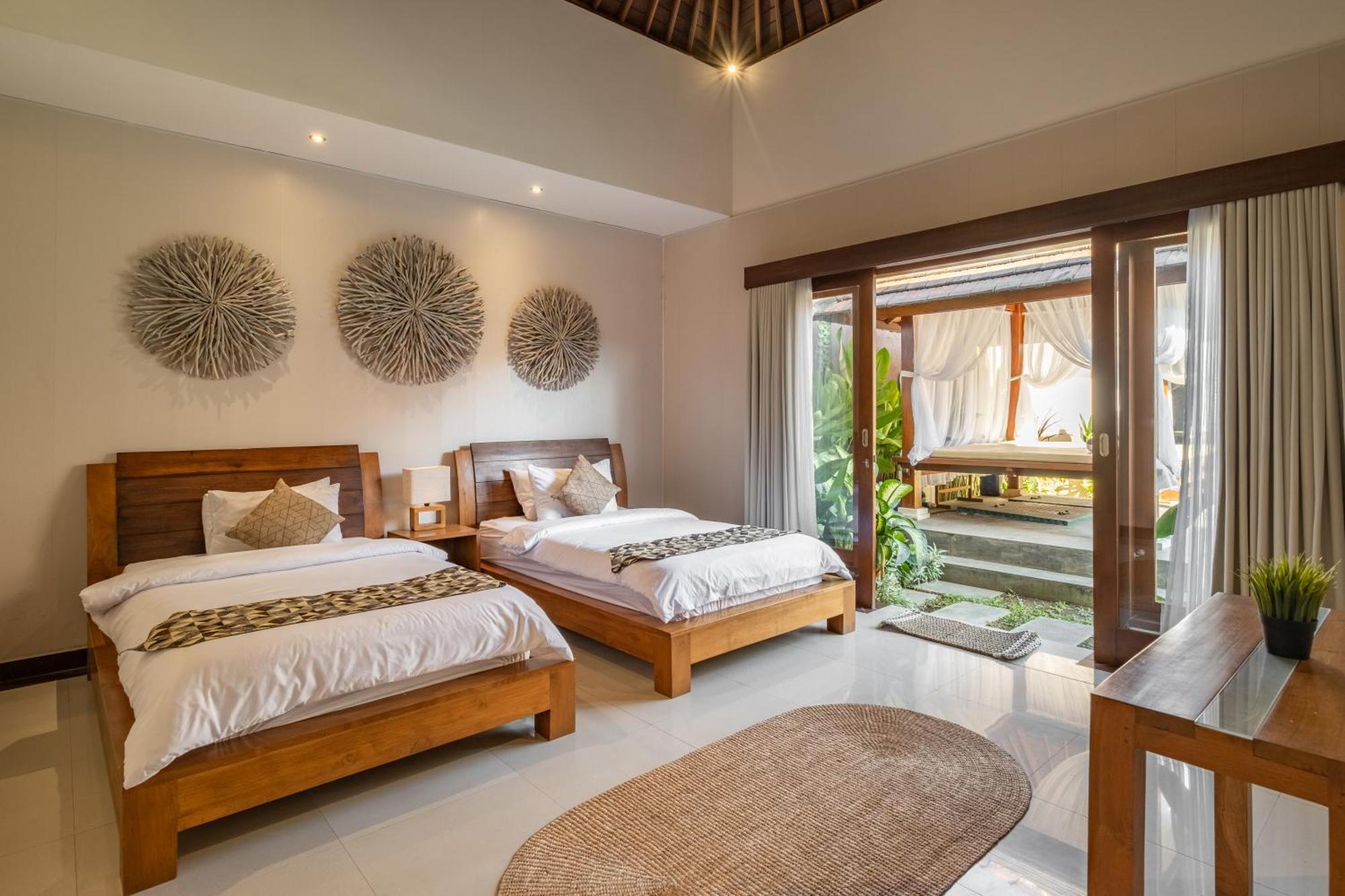 Lapiz Villa *