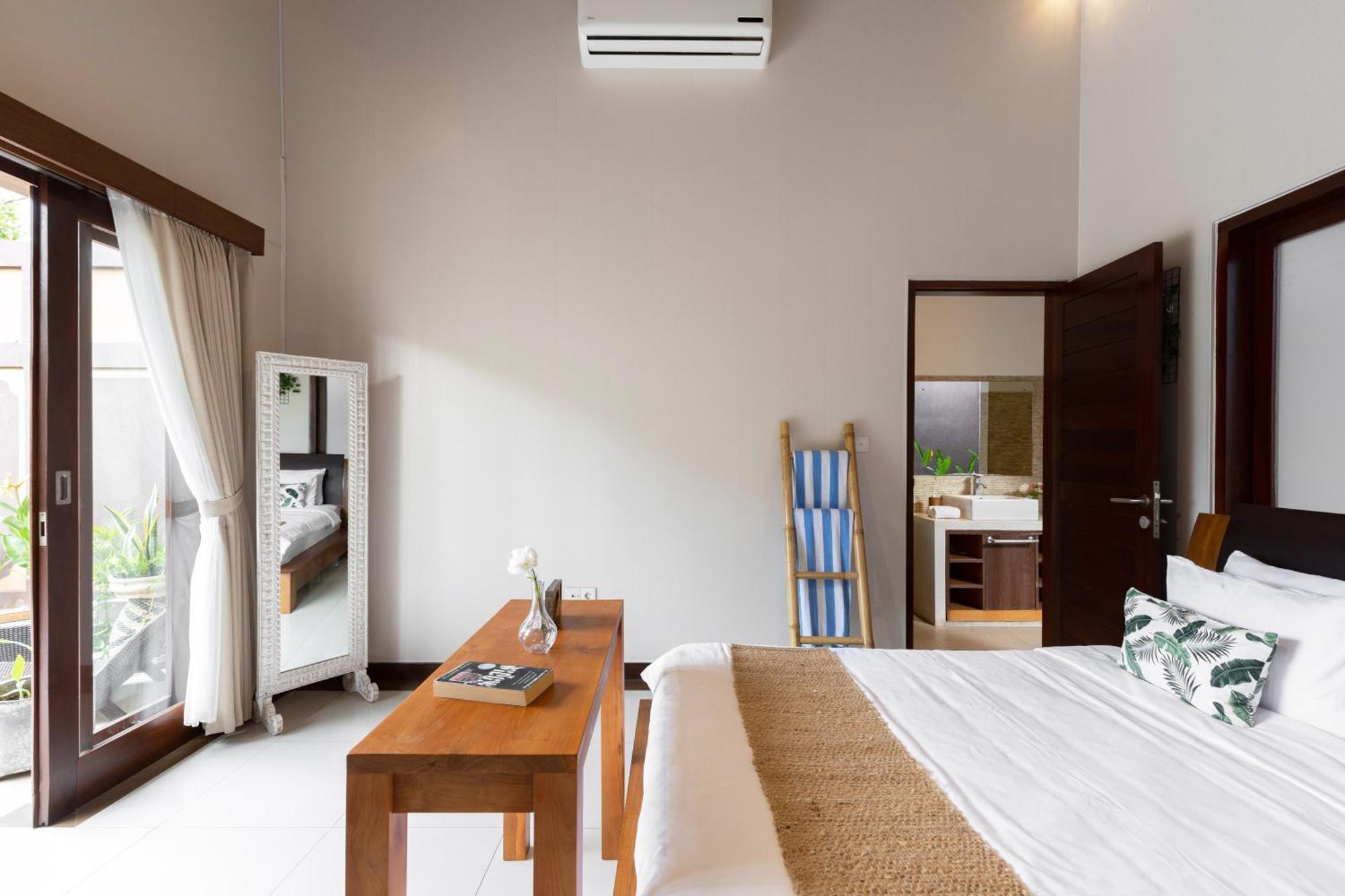 Lapiz Villa *