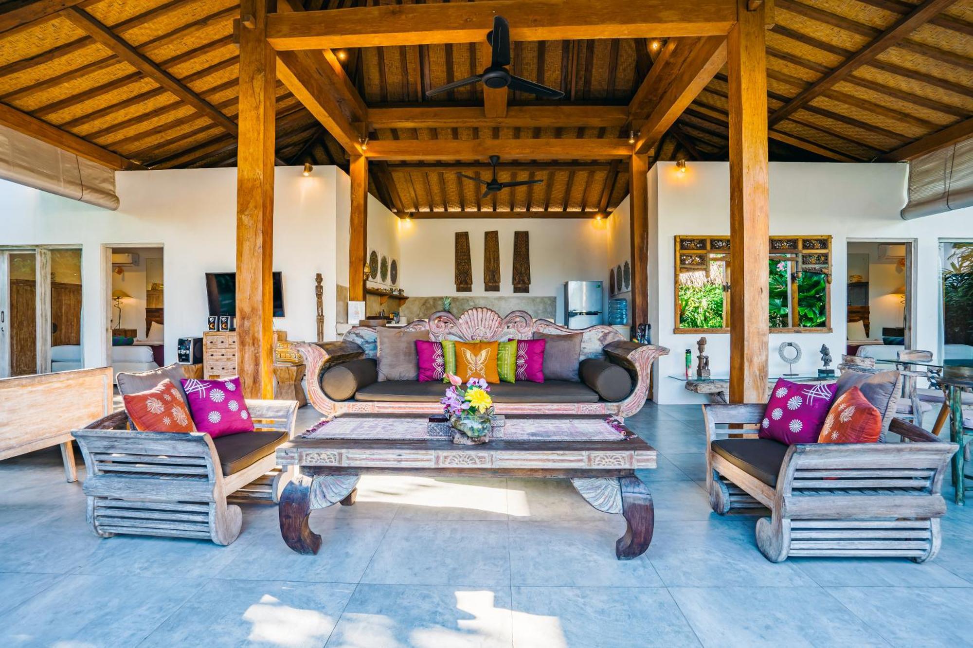 Niri - Beautiful 4br Teak Joglo In Oberoi Seminyak, A Tranquil Retreat * Seminyak