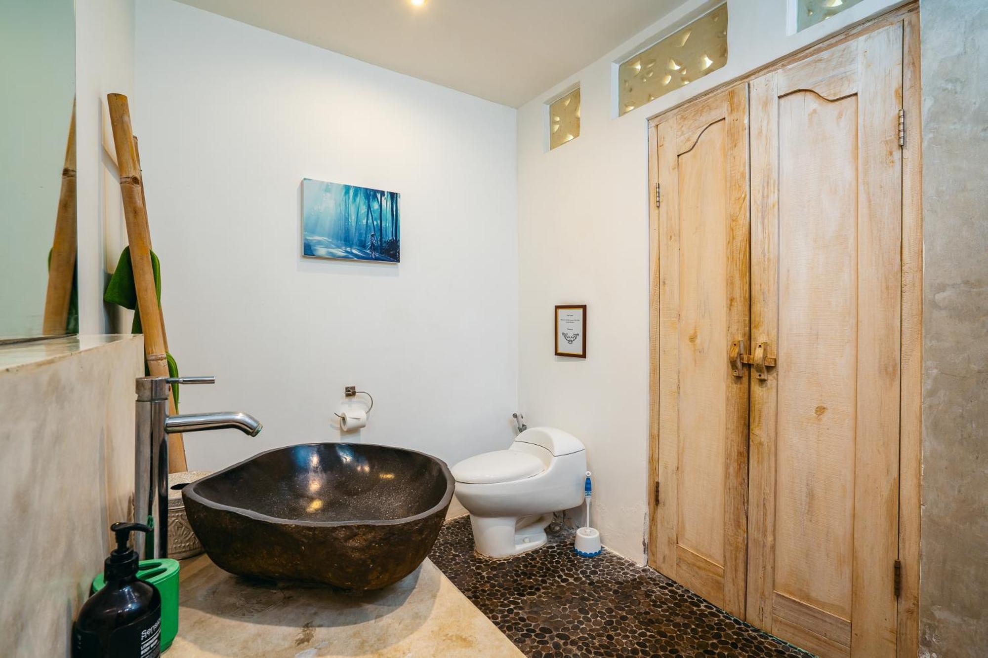 Niri - Beautiful 4br Teak Joglo In Oberoi Seminyak, A Tranquil Retreat * Seminyak