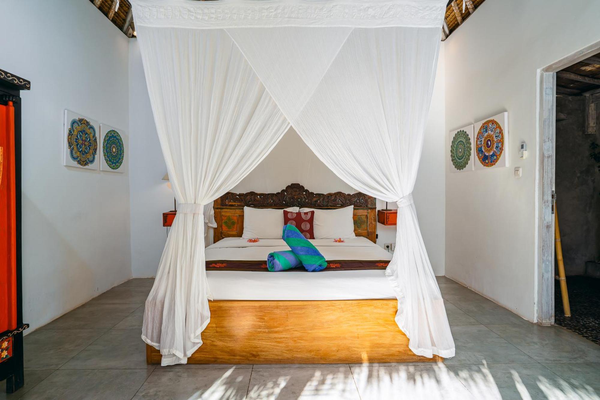 Niri - Beautiful 4br Teak Joglo In Oberoi Seminyak, A Tranquil Retreat Pousada *
